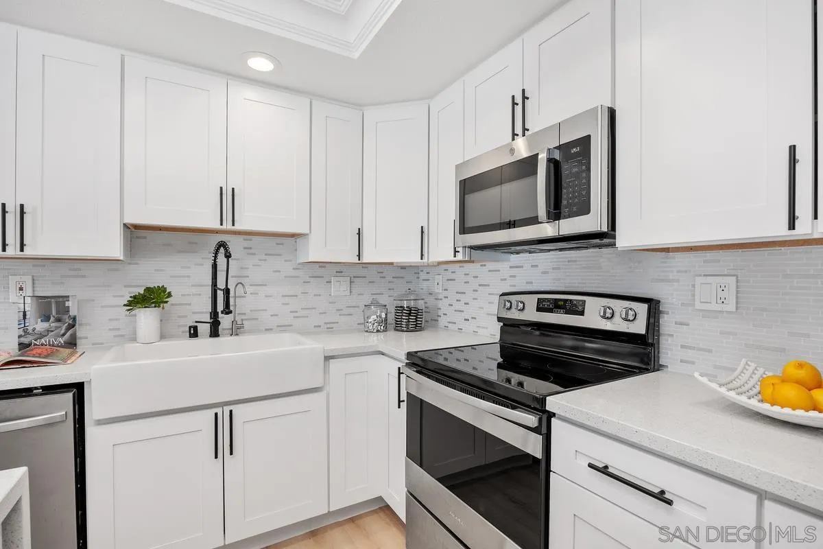 Photo #12: 250044871 Listing: Photo #12