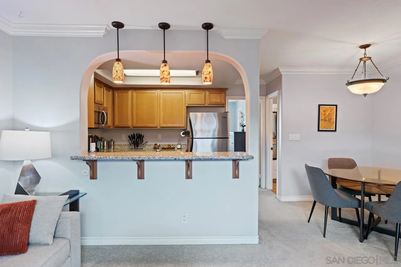 Photo #7: 250044874 Listing: Photo #7