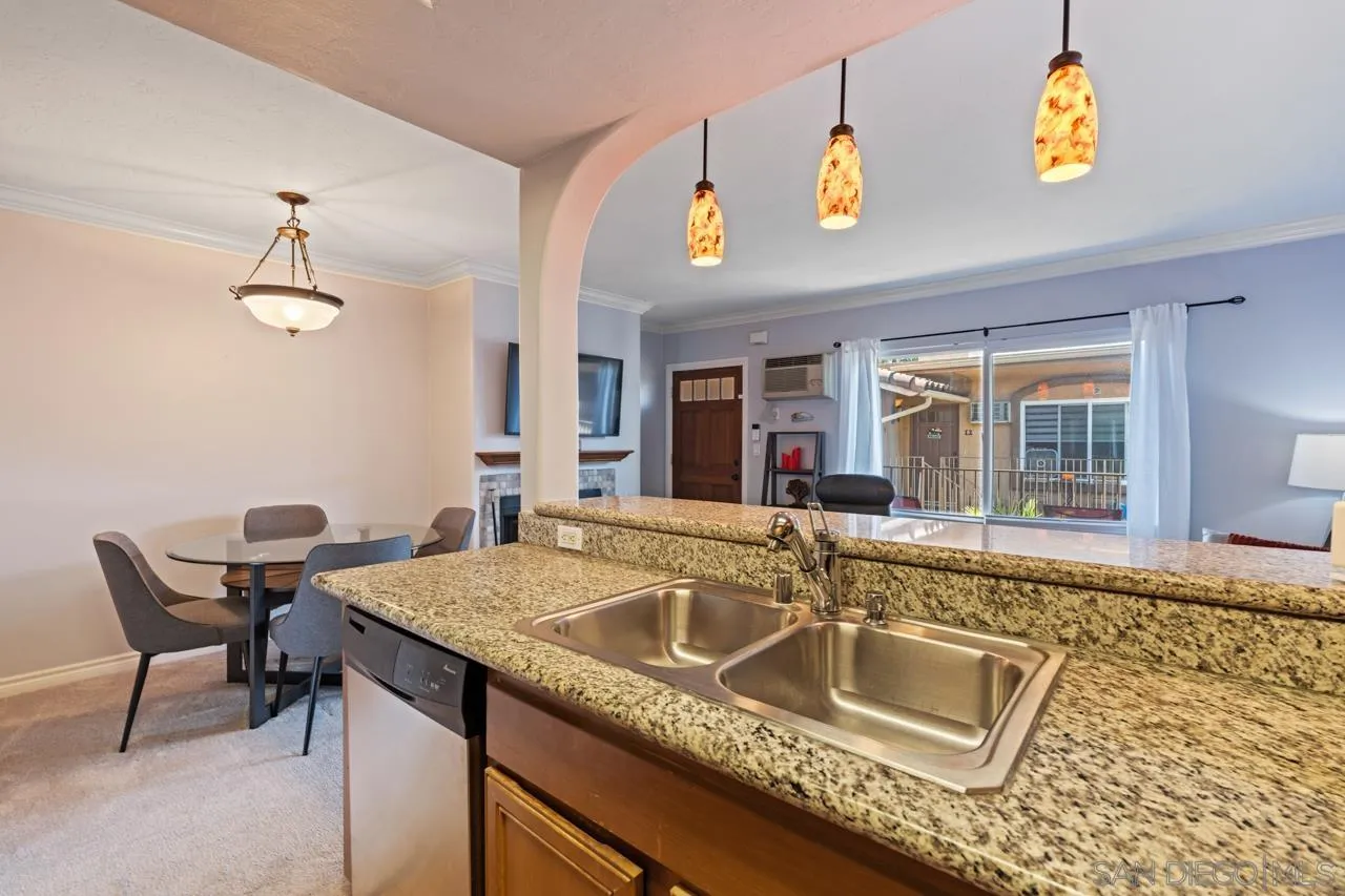 Photo #12: 250044874 Listing: Photo #12