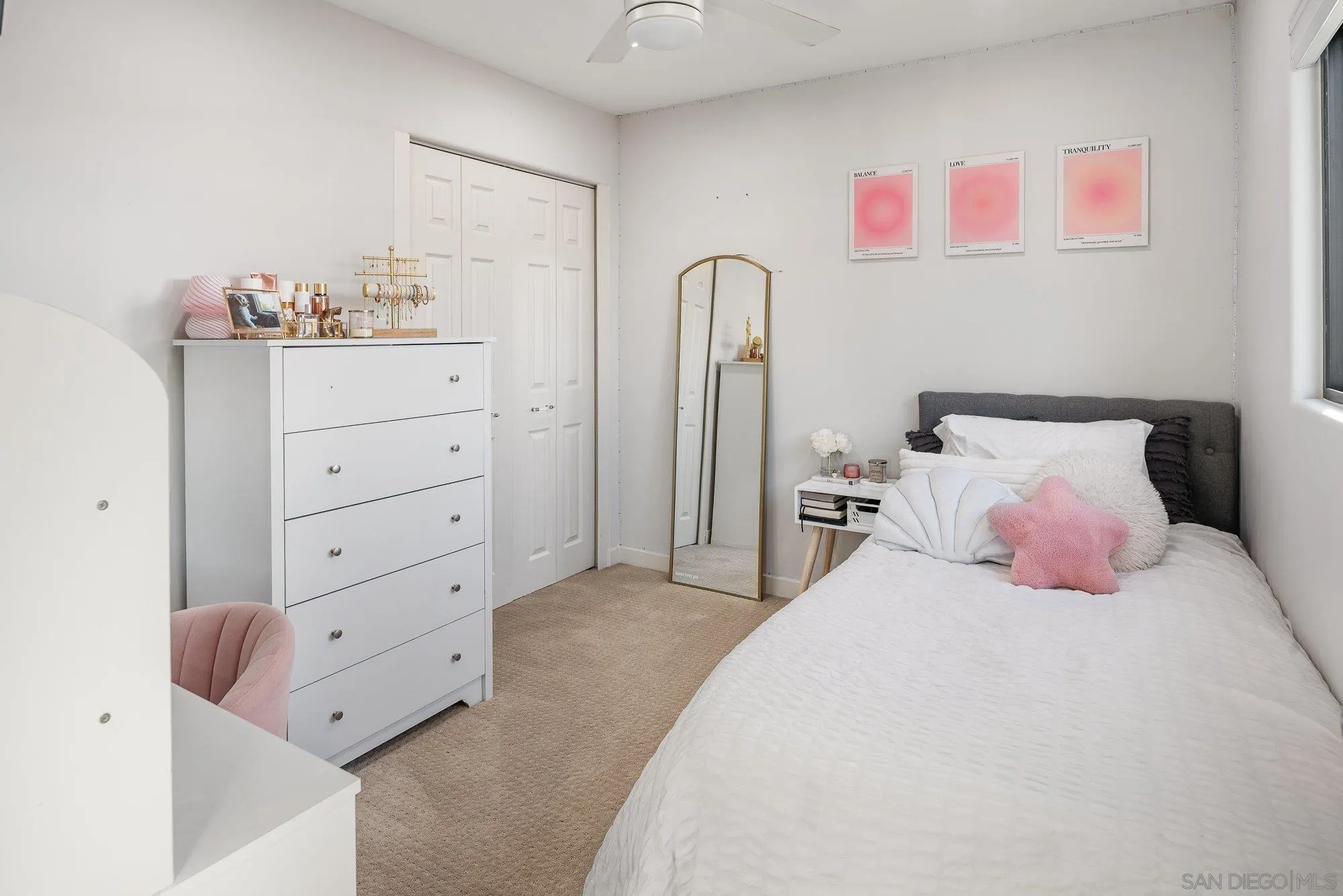 https://cdn.realtyfeed.com/cdn/127/250044889/11fe5e10005c2abf43db3545179818c9.webp