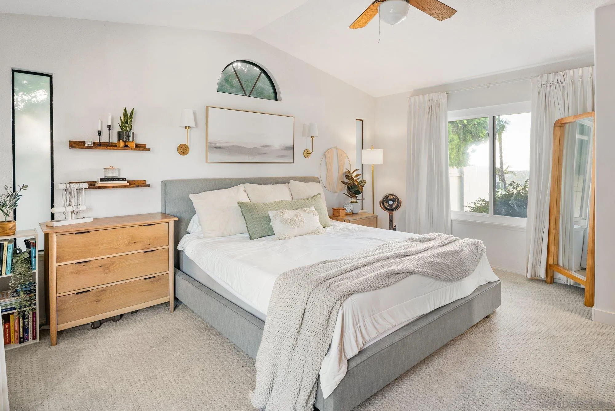 https://cdn.realtyfeed.com/cdn/127/250044889/239b4177b2a15ad1022b92ed5ac6d534.webp
