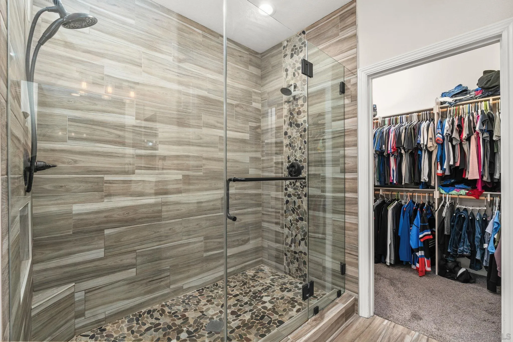 Photo #14: 250044891 Listing: Photo #14