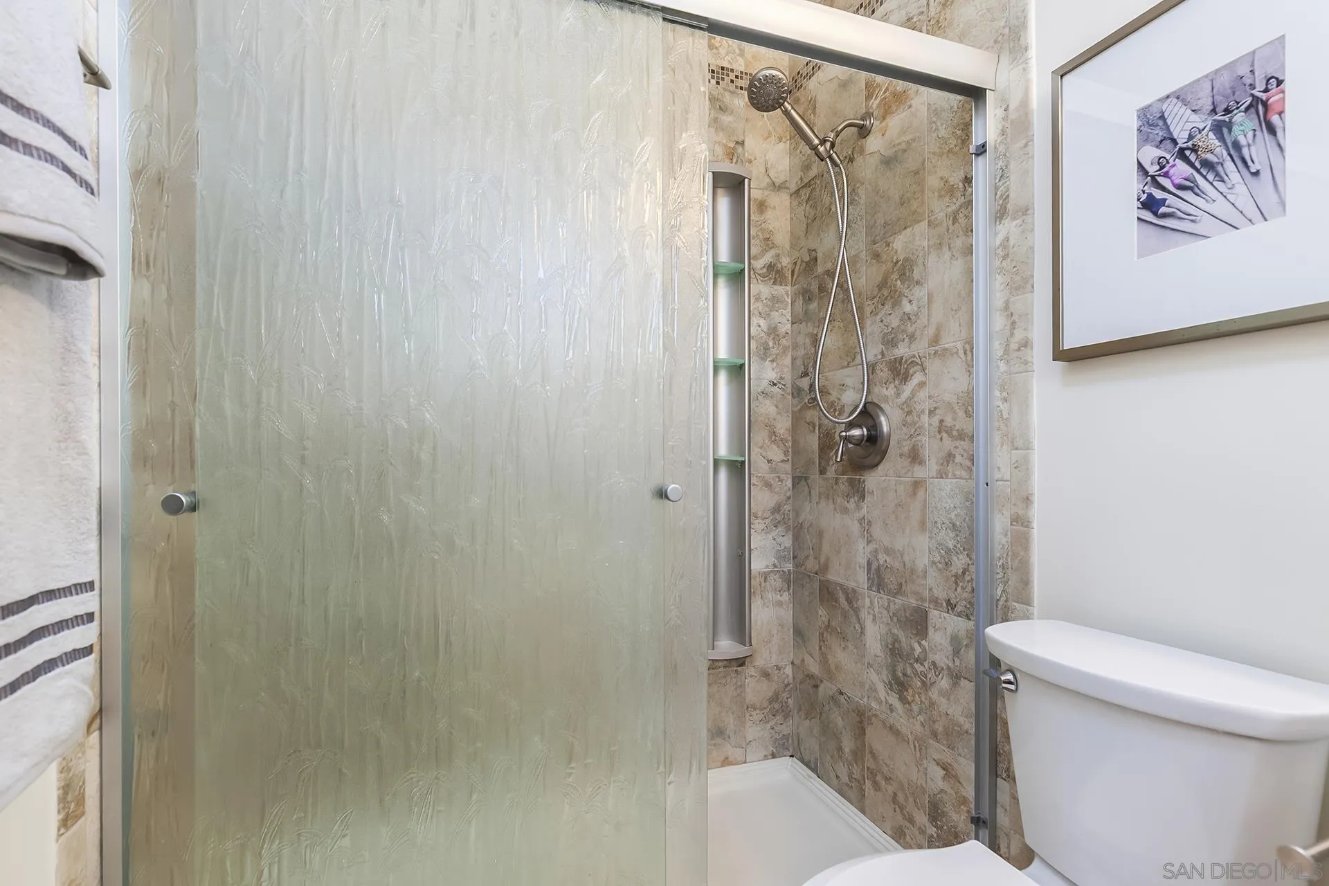 Photo #25: 250044900 Listing: Photo #25