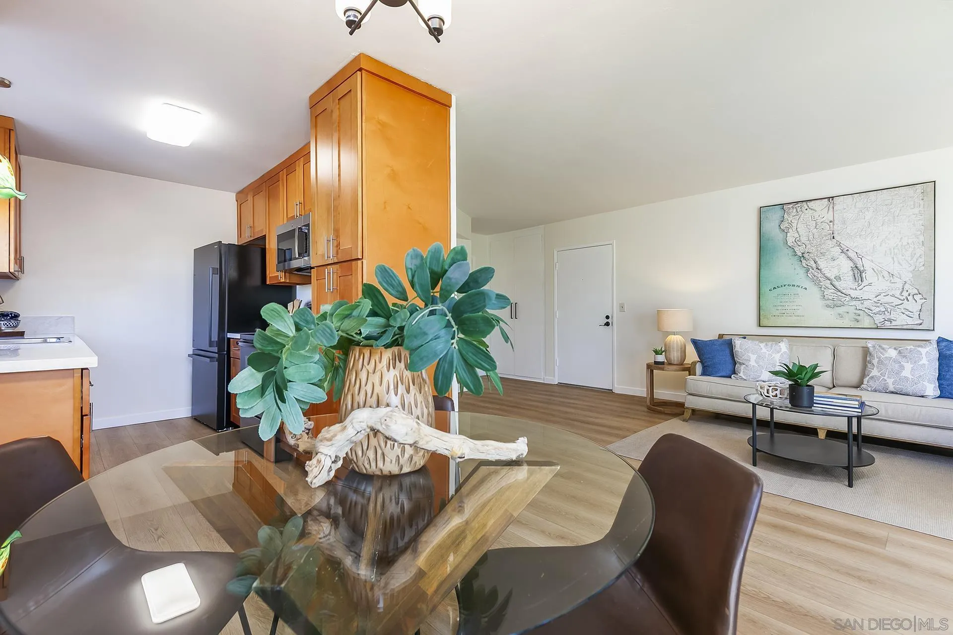 Photo #10: 250044900 Listing: Photo #10