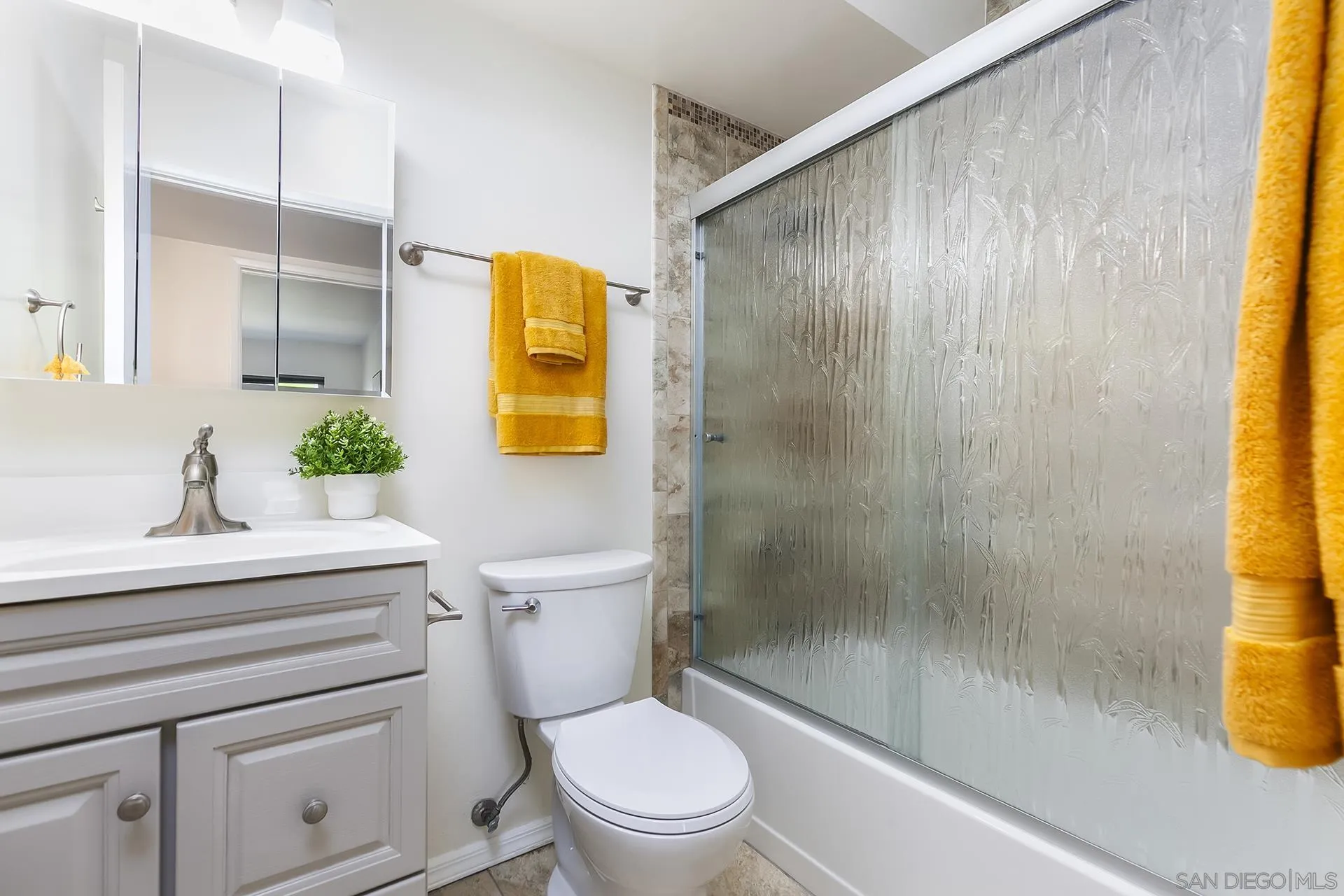 Photo #28: 250044900 Listing: Photo #28