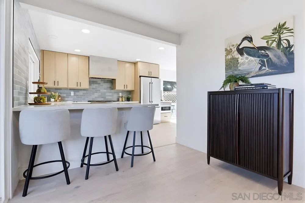 Photo #11: 250044911 Listing: Photo #11