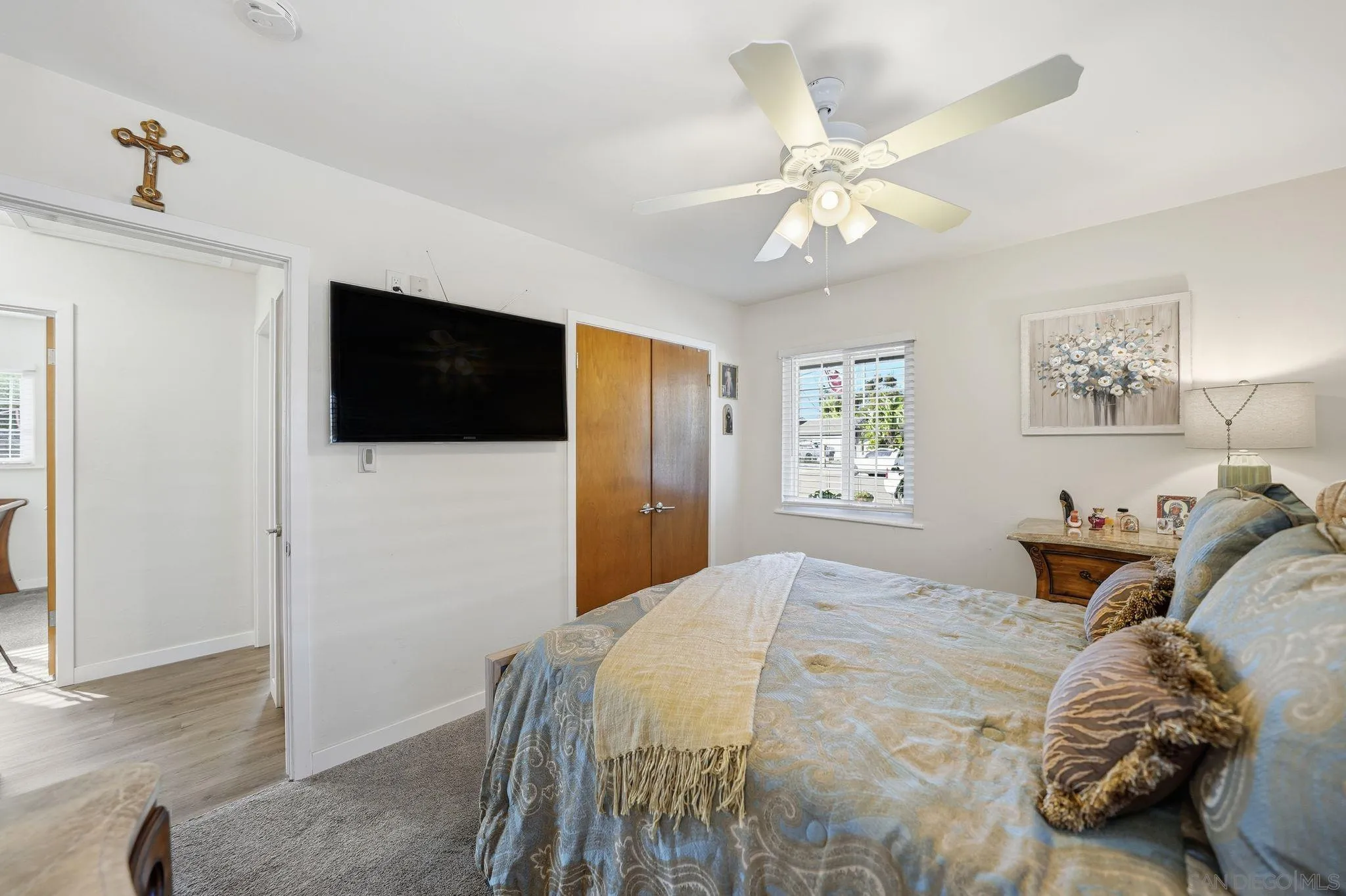 https://cdn.realtyfeed.com/cdn/127/250044920/23418d953f160669ebac32b8c81273e8.webp