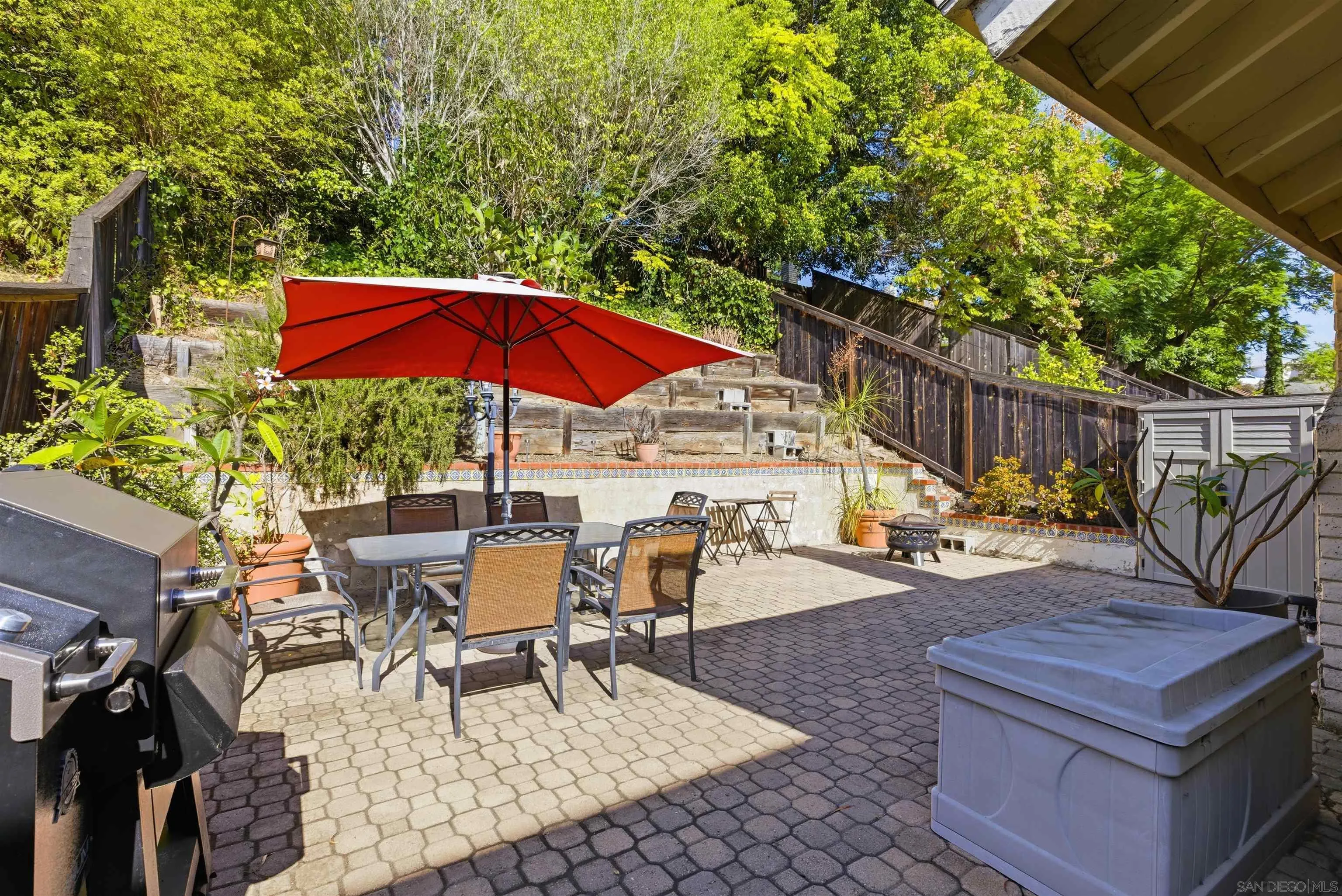 https://cdn.realtyfeed.com/cdn/127/250044925/0494d8b1961112affadc61df13dbe1a1.webp