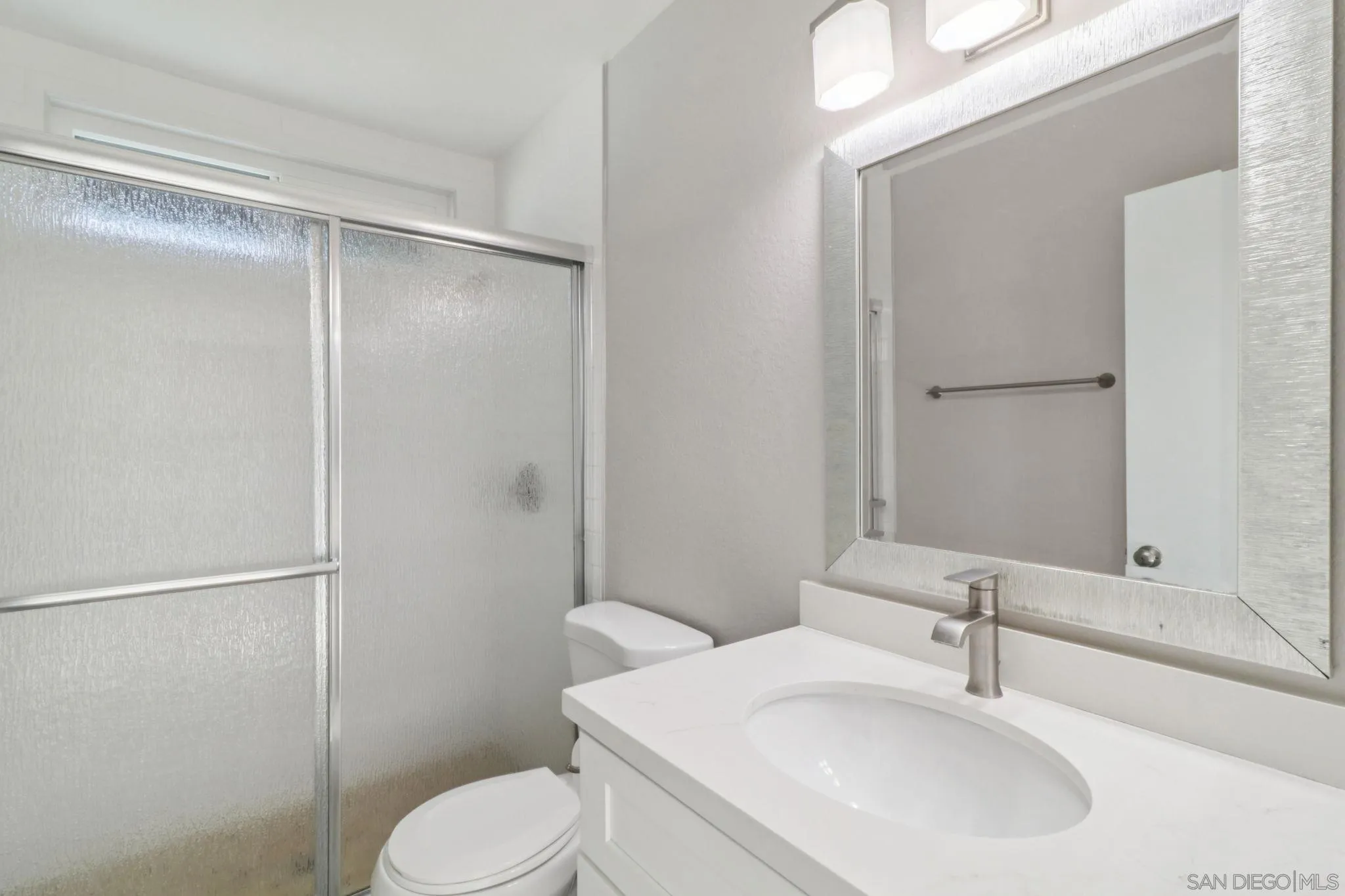 Photo #22: 250044929 Listing: Photo #22