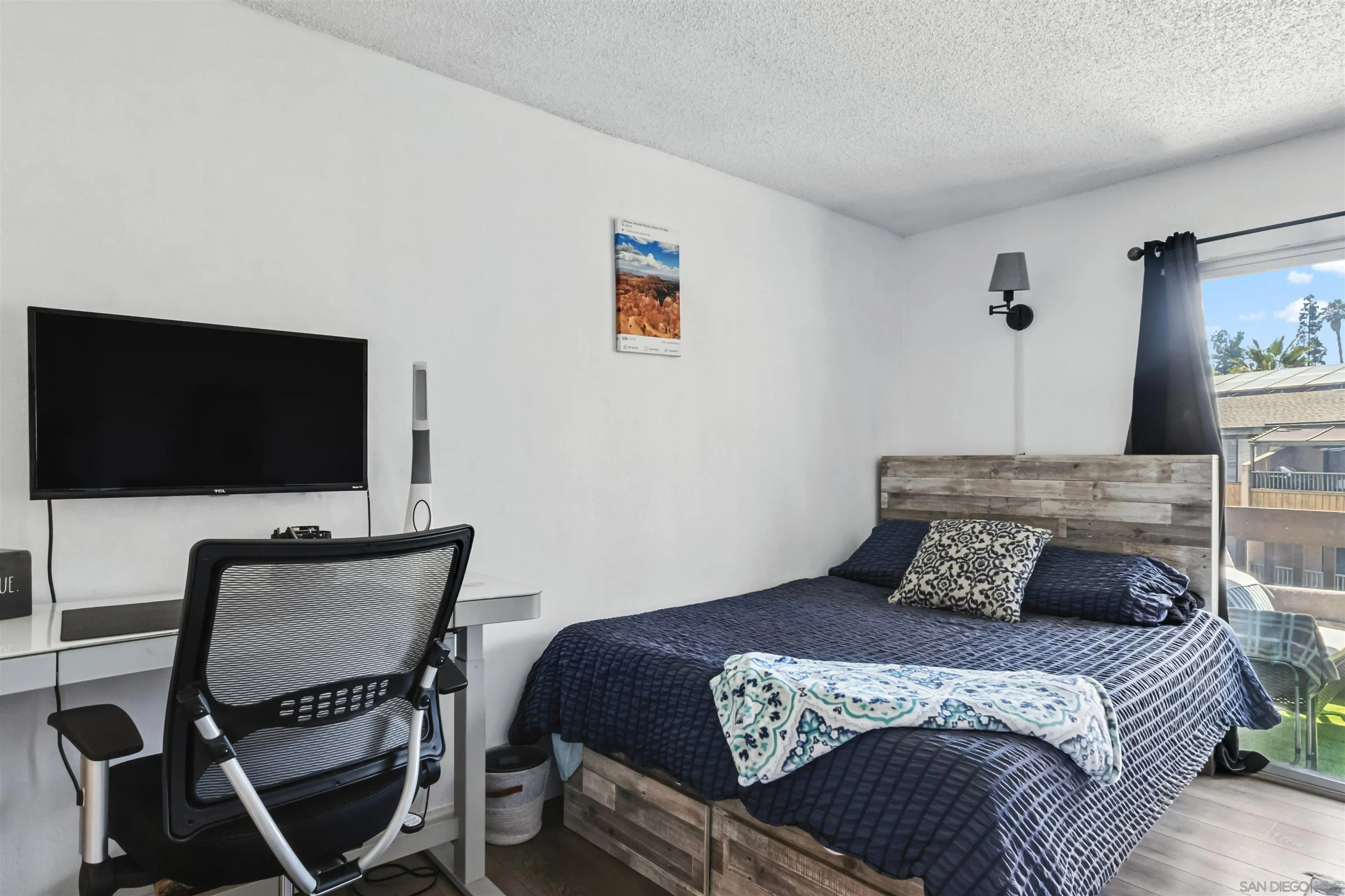 Photo #18: 250044941 Listing: Photo #18