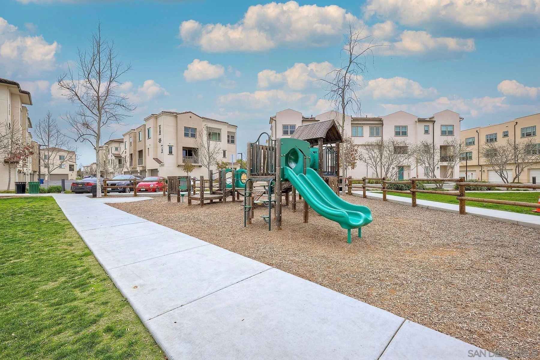 Photo #32: 250044945 Listing: Photo #32