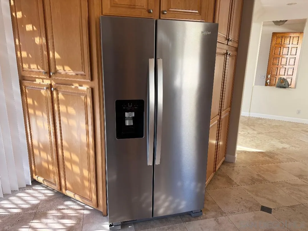 Photo #4: 250044946 Listing: Photo #4