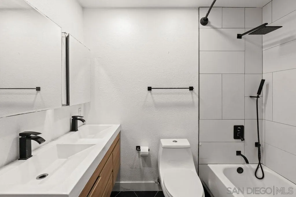 Photo #20: 250044949 Listing: Photo #20