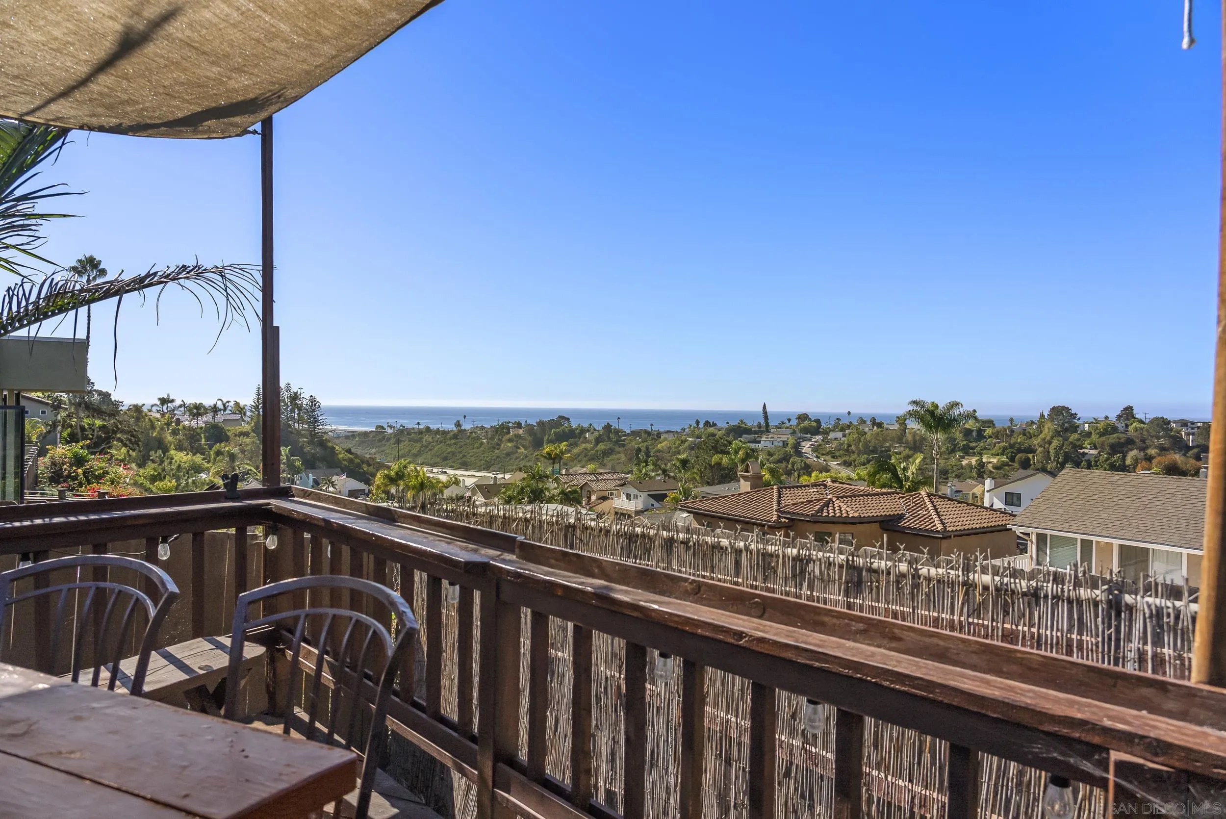 https://cdn.realtyfeed.com/cdn/127/250044964/886b6201ed4a7e405456dd11e1f38813.webp