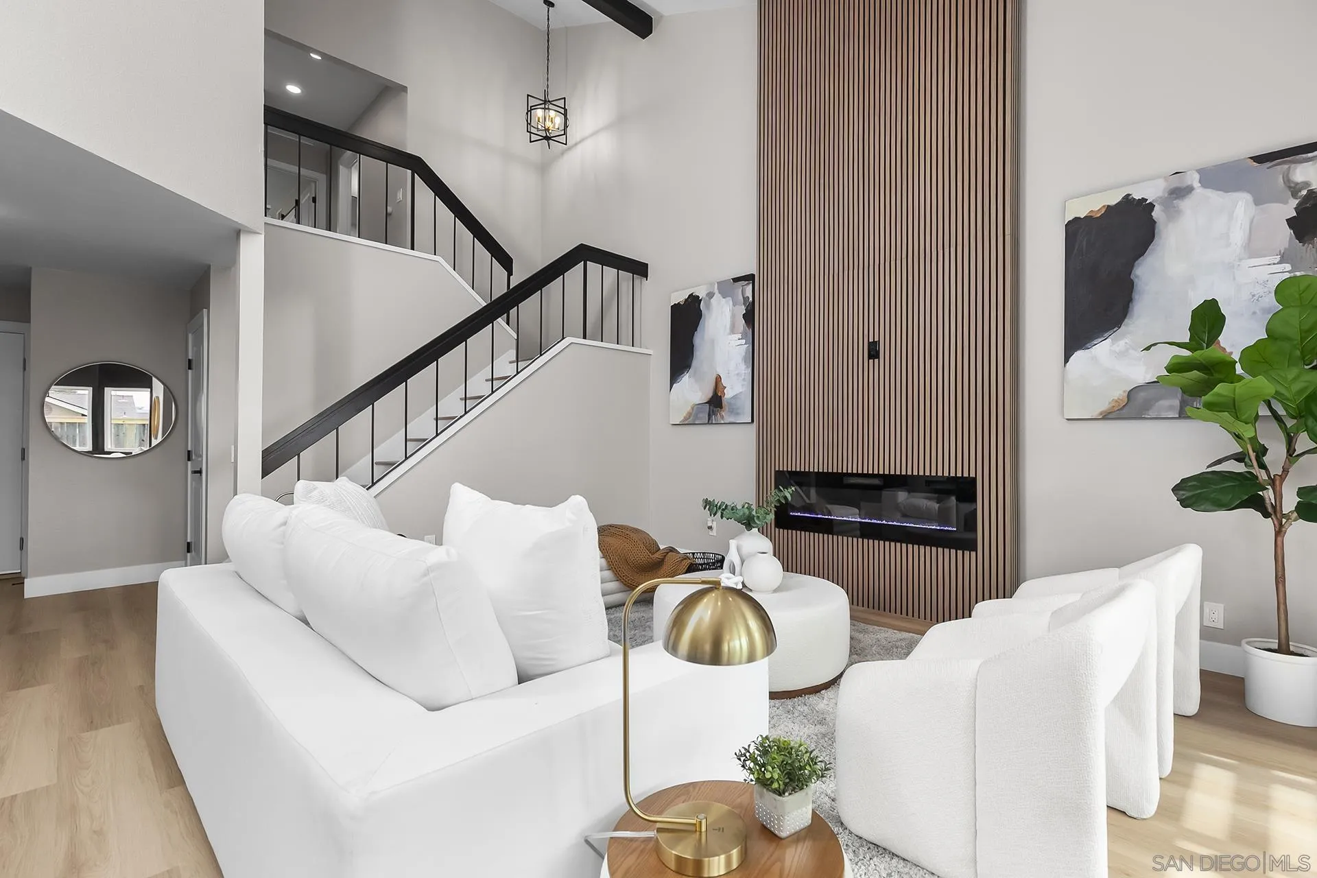 Photo #8: 250044988 Listing: Photo #8