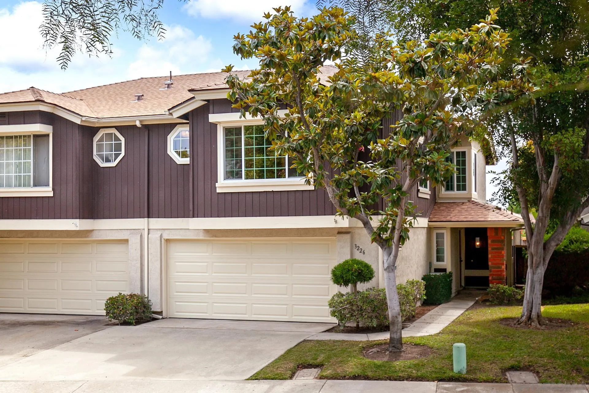 Photo #2: 250044988 Listing: Photo #2