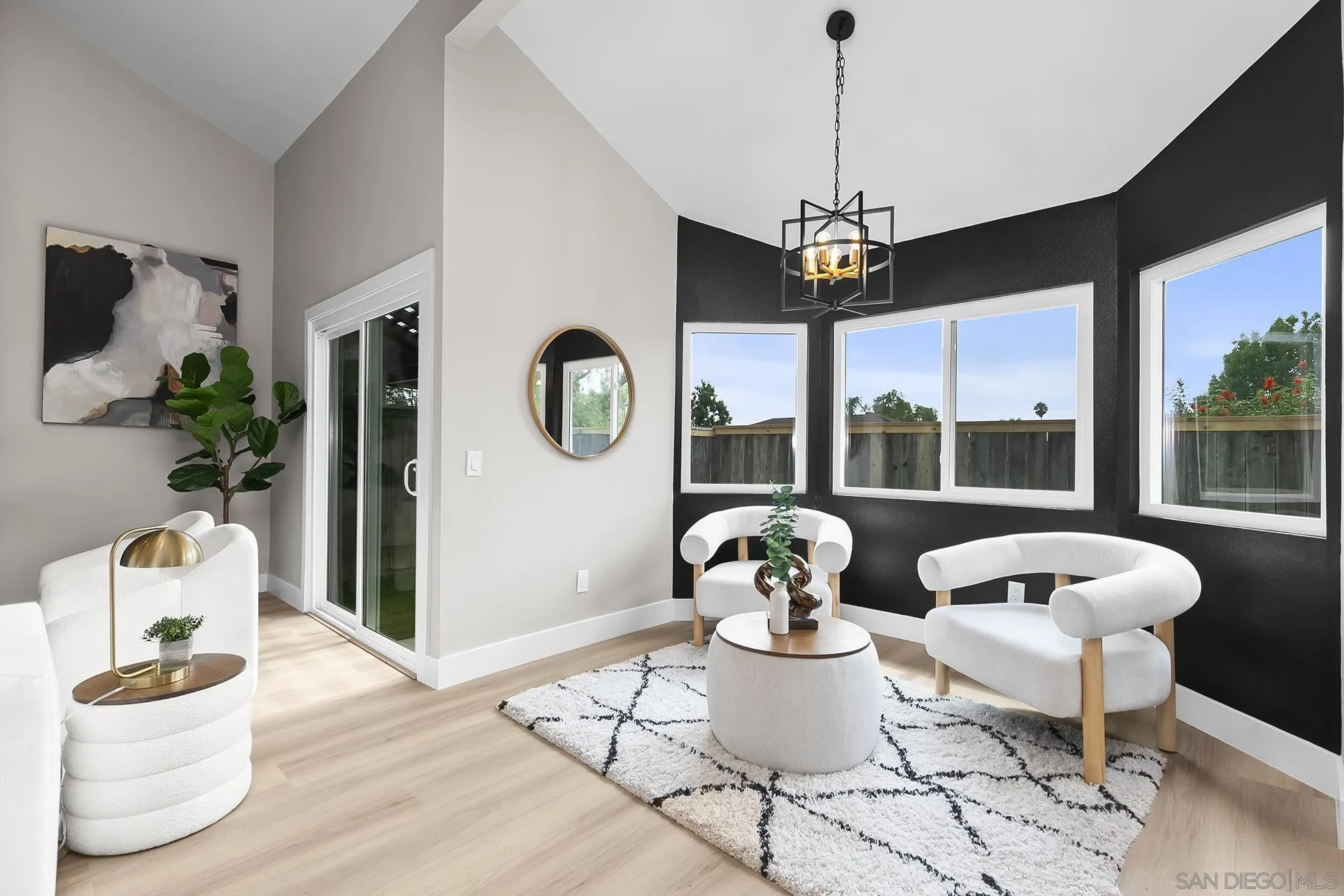 Photo #14: 250044988 Listing: Photo #14