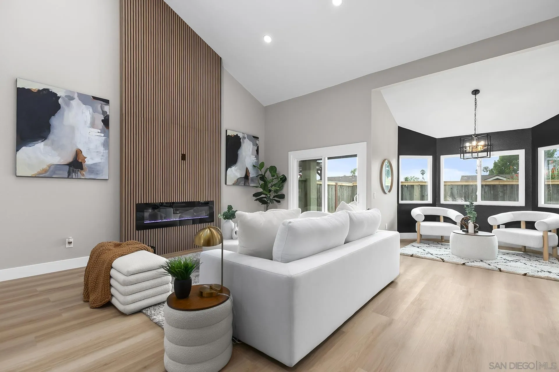 Photo #4: 250044988 Listing: Photo #4