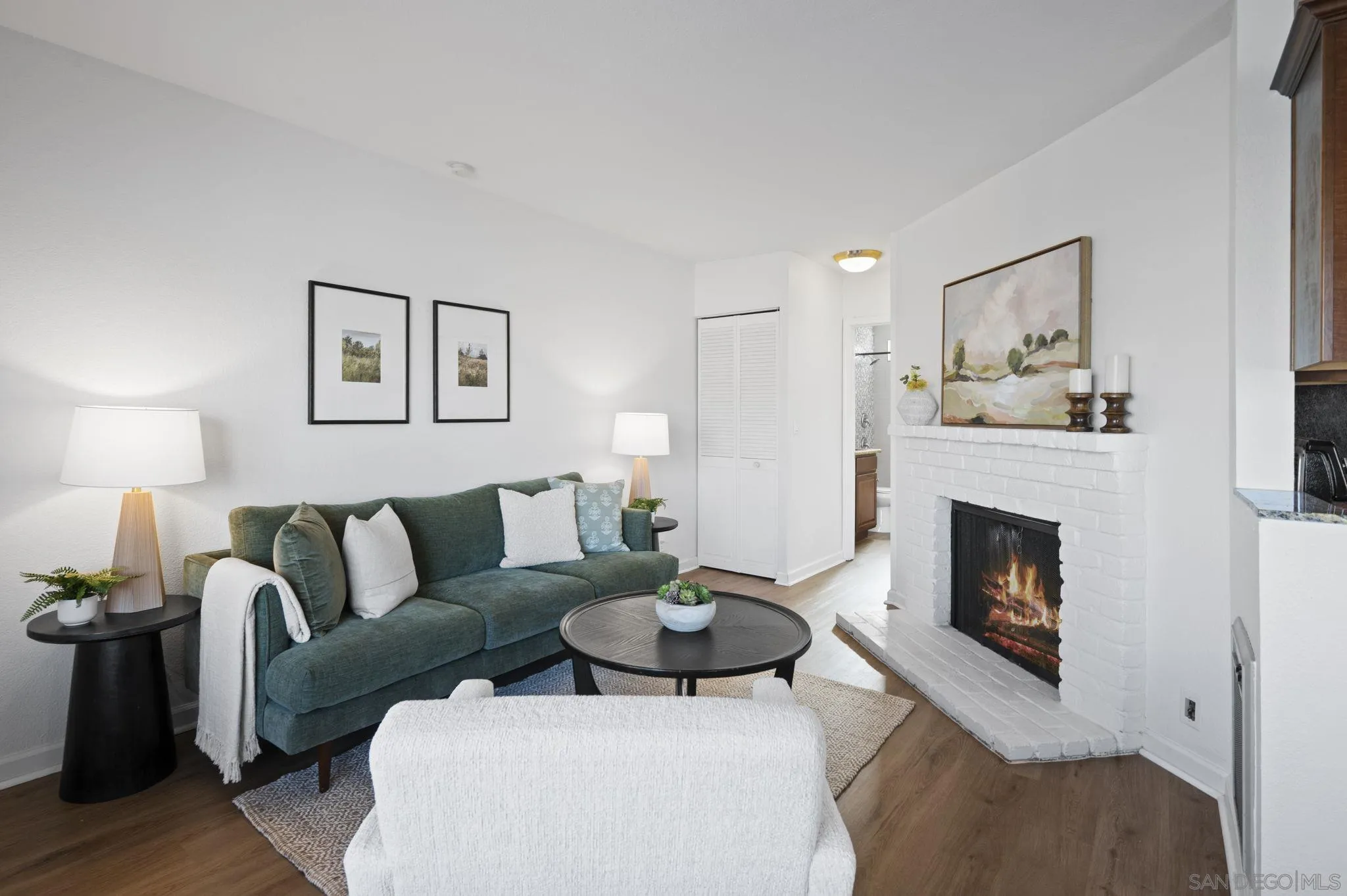 Photo #1: 250044997 Listing: Photo #1