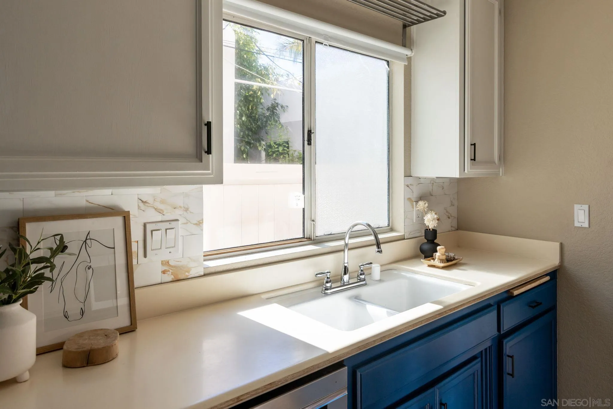 Photo #12: 250045027 Listing: Photo #12