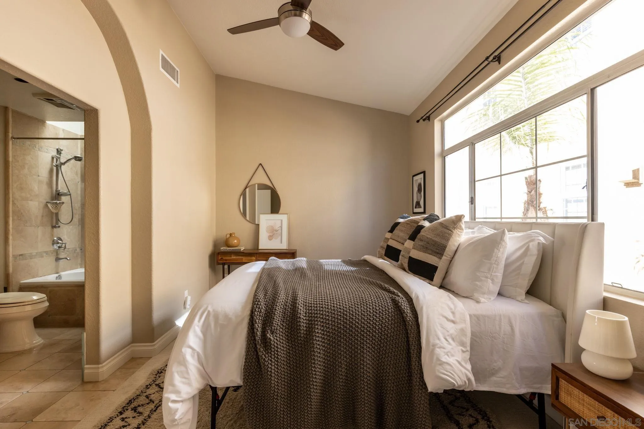 Photo #16: 250045027 Listing: Photo #16