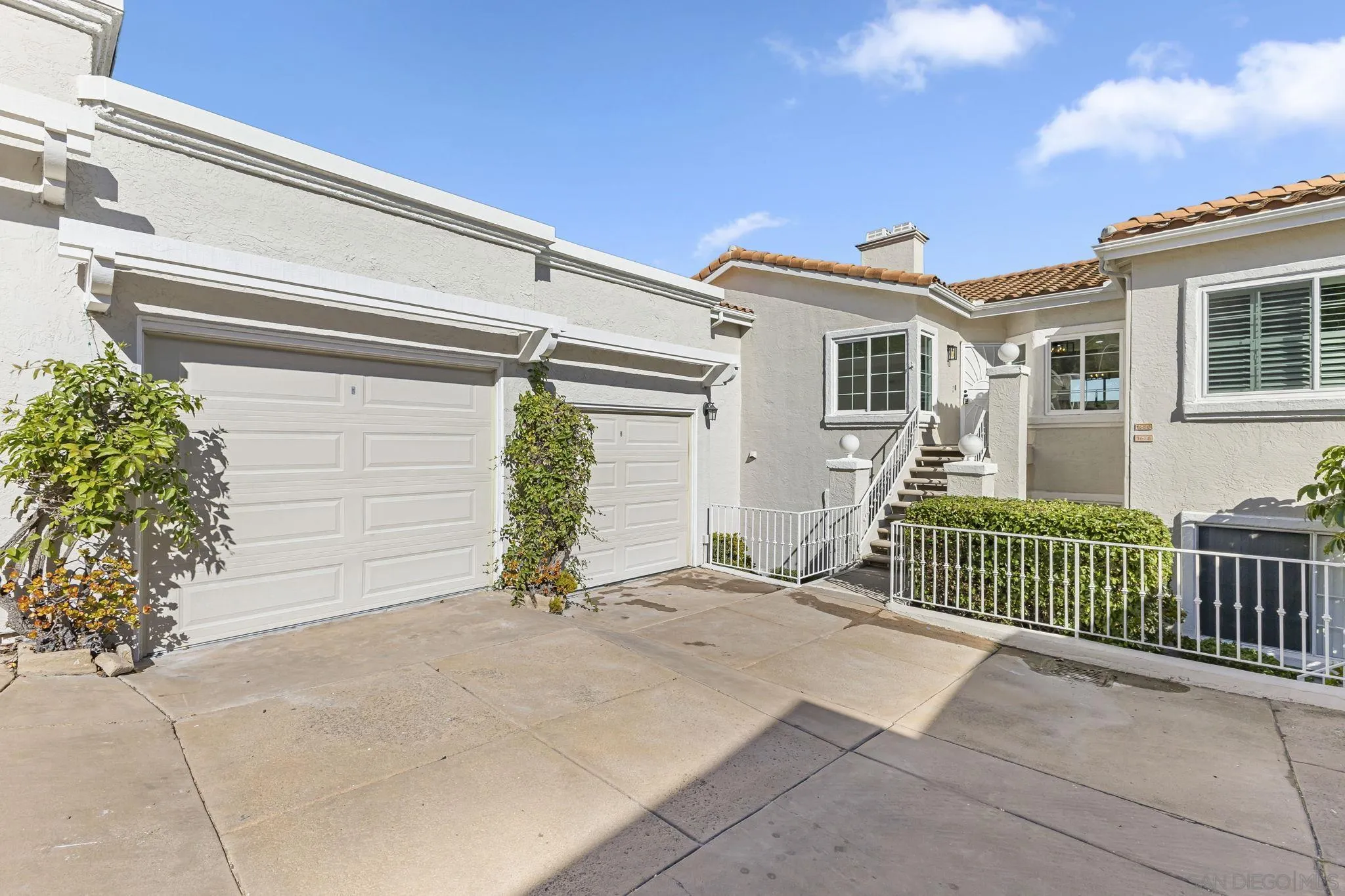 Photo #2: 250045048 Listing: Photo #2