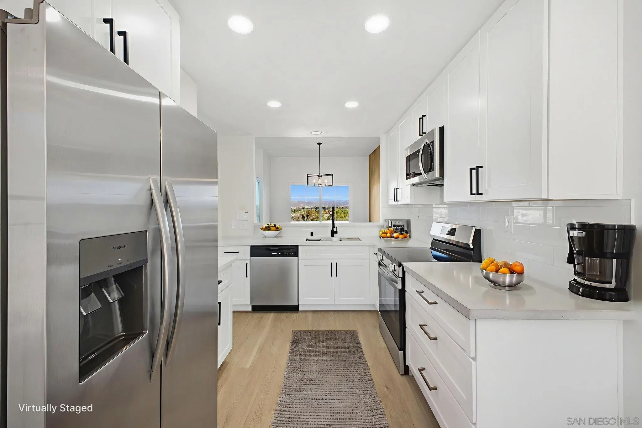 Photo #33: 250045048 Listing: Photo #33