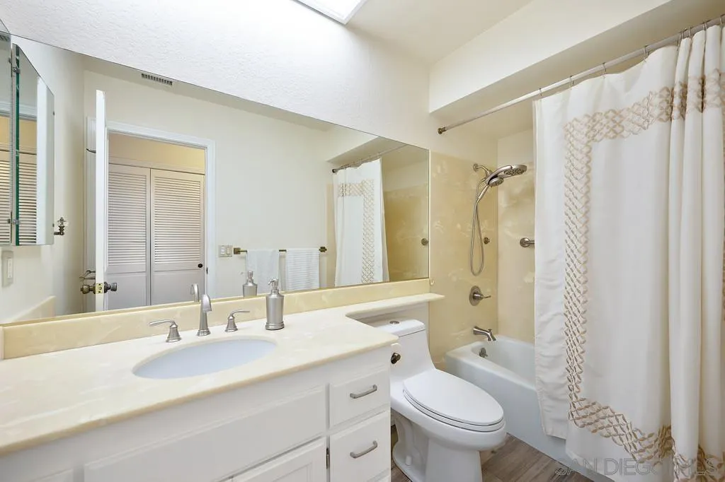 https://cdn.realtyfeed.com/cdn/127/250045057/d57a7b4b205075fb1e3abb1980299825.webp