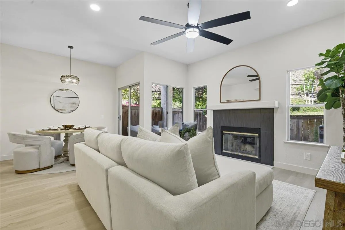 Photo #2: 250045074 Listing: Photo #2