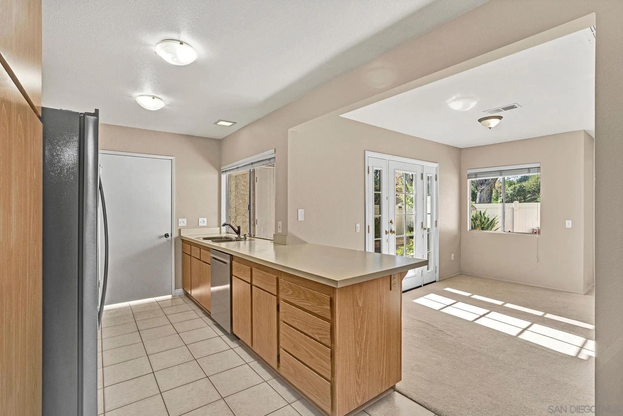 Photo #8: 250045079 Listing: Photo #8