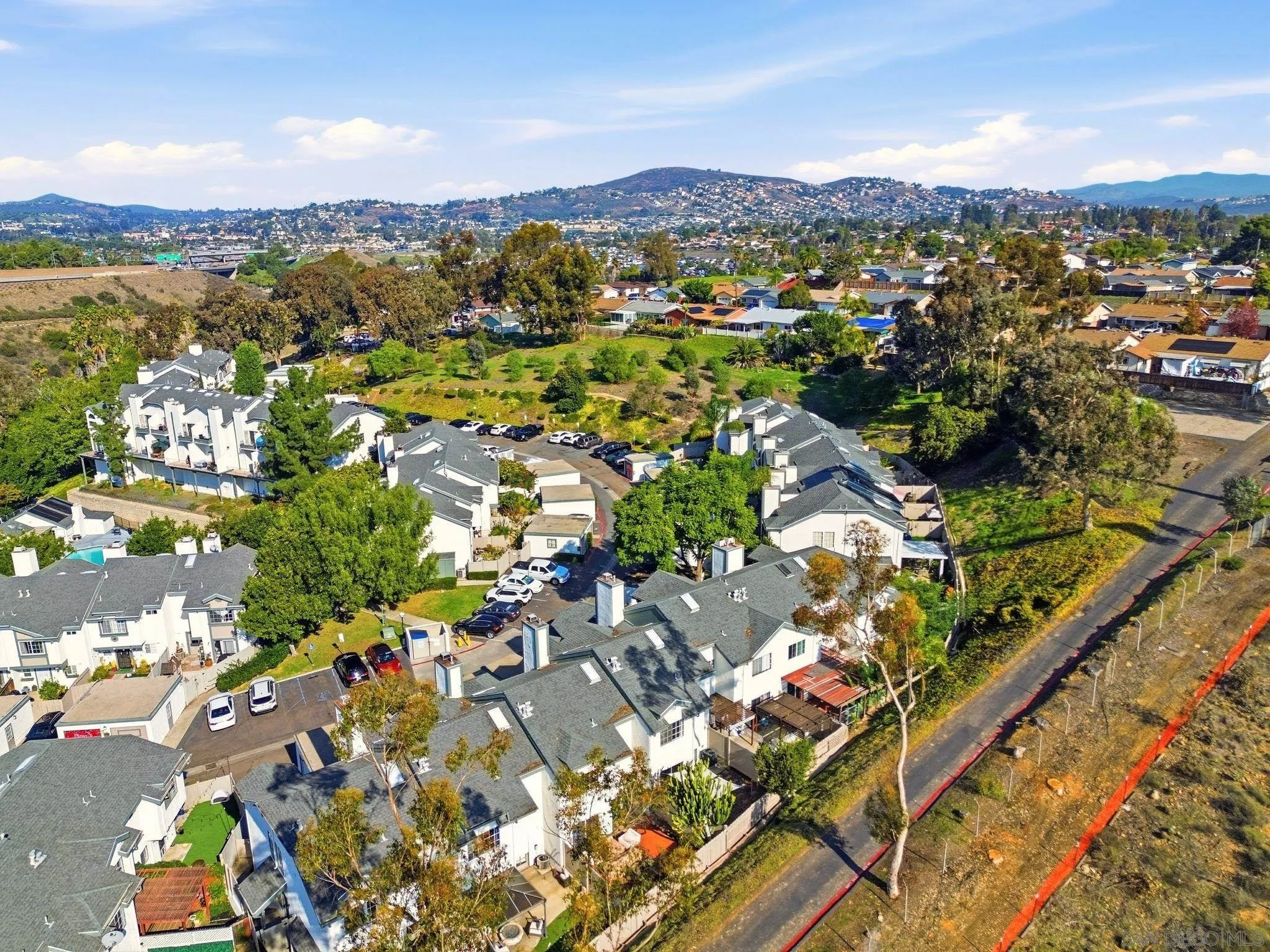 https://cdn.realtyfeed.com/cdn/127/250045092/a6154af9725ed089adbc0e7bc99831c7.webp