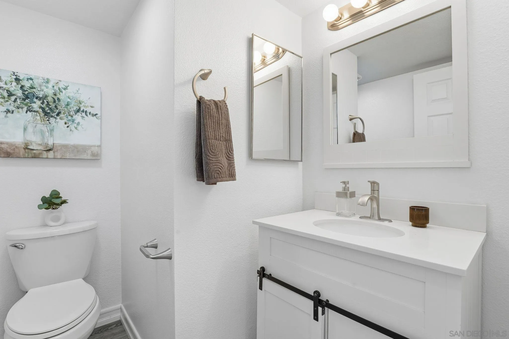 https://cdn.realtyfeed.com/cdn/127/250045092/faff266b0c539e3731287e3303751c6e.webp