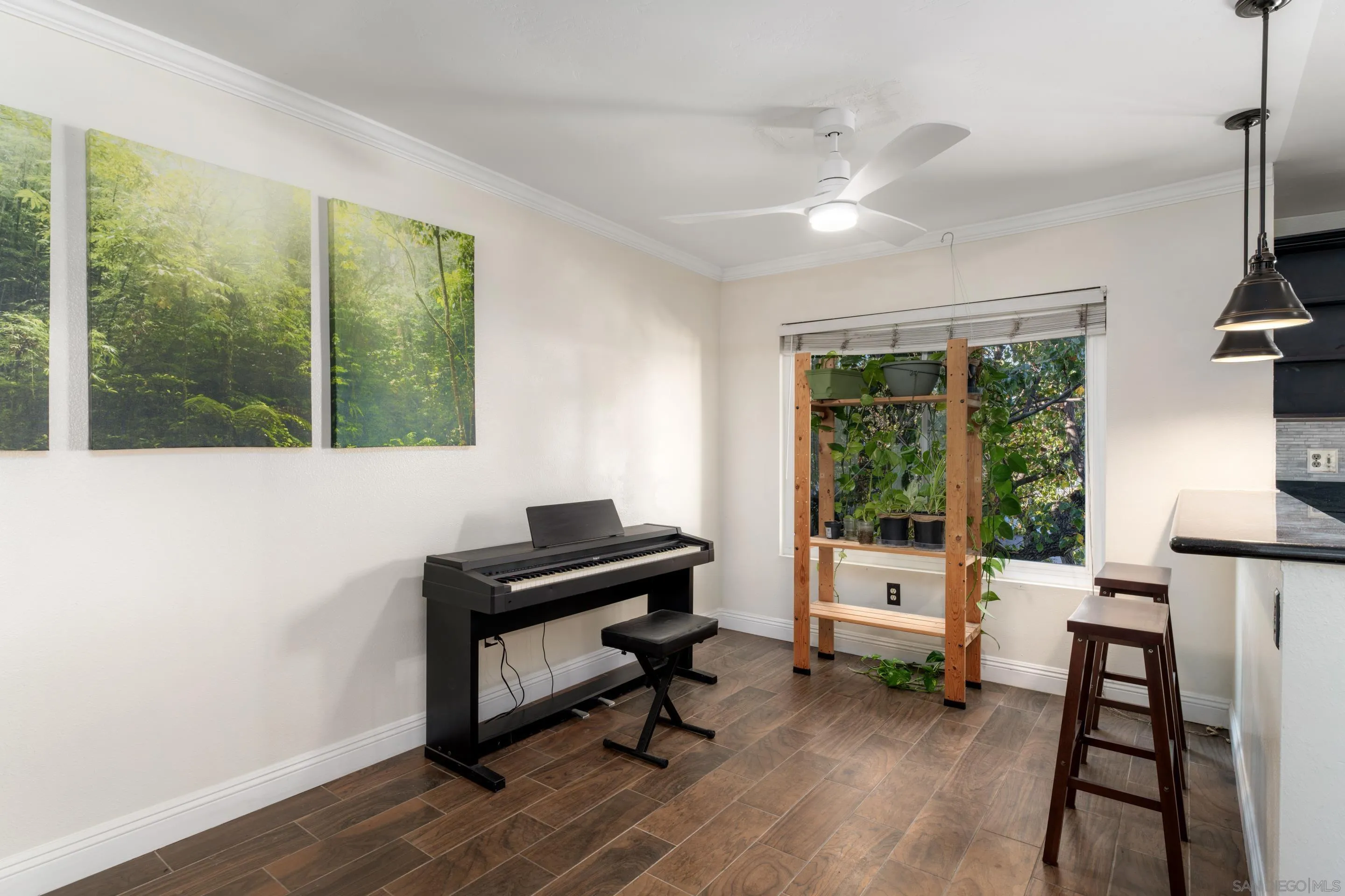 Photo #6: 250045093 Listing: Photo #6