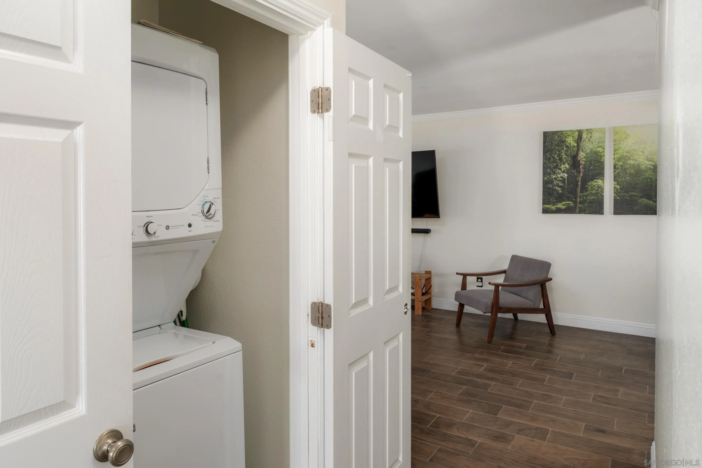 Photo #13: 250045093 Listing: Photo #13