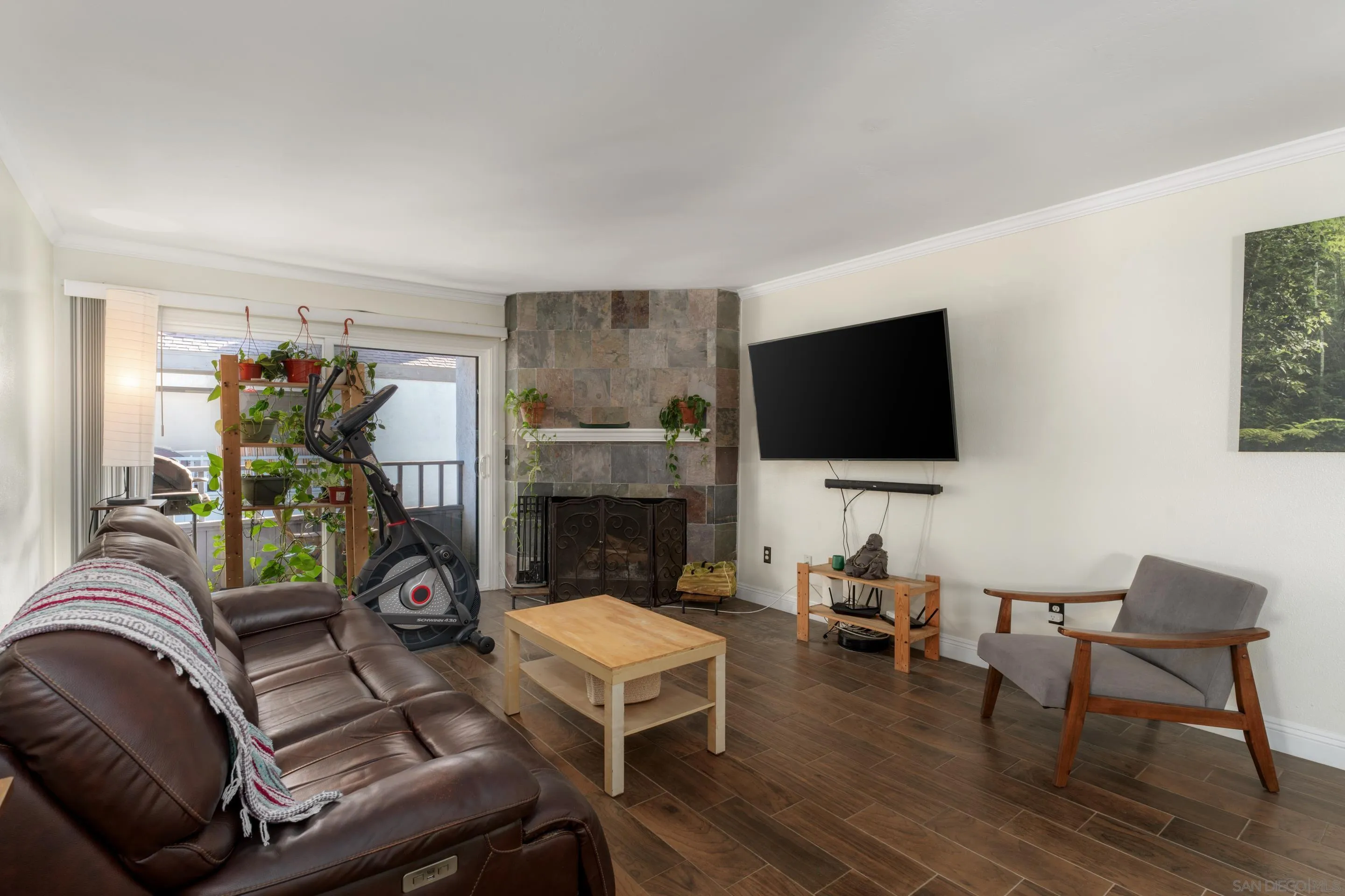 Photo #3: 250045093 Listing: Photo #3