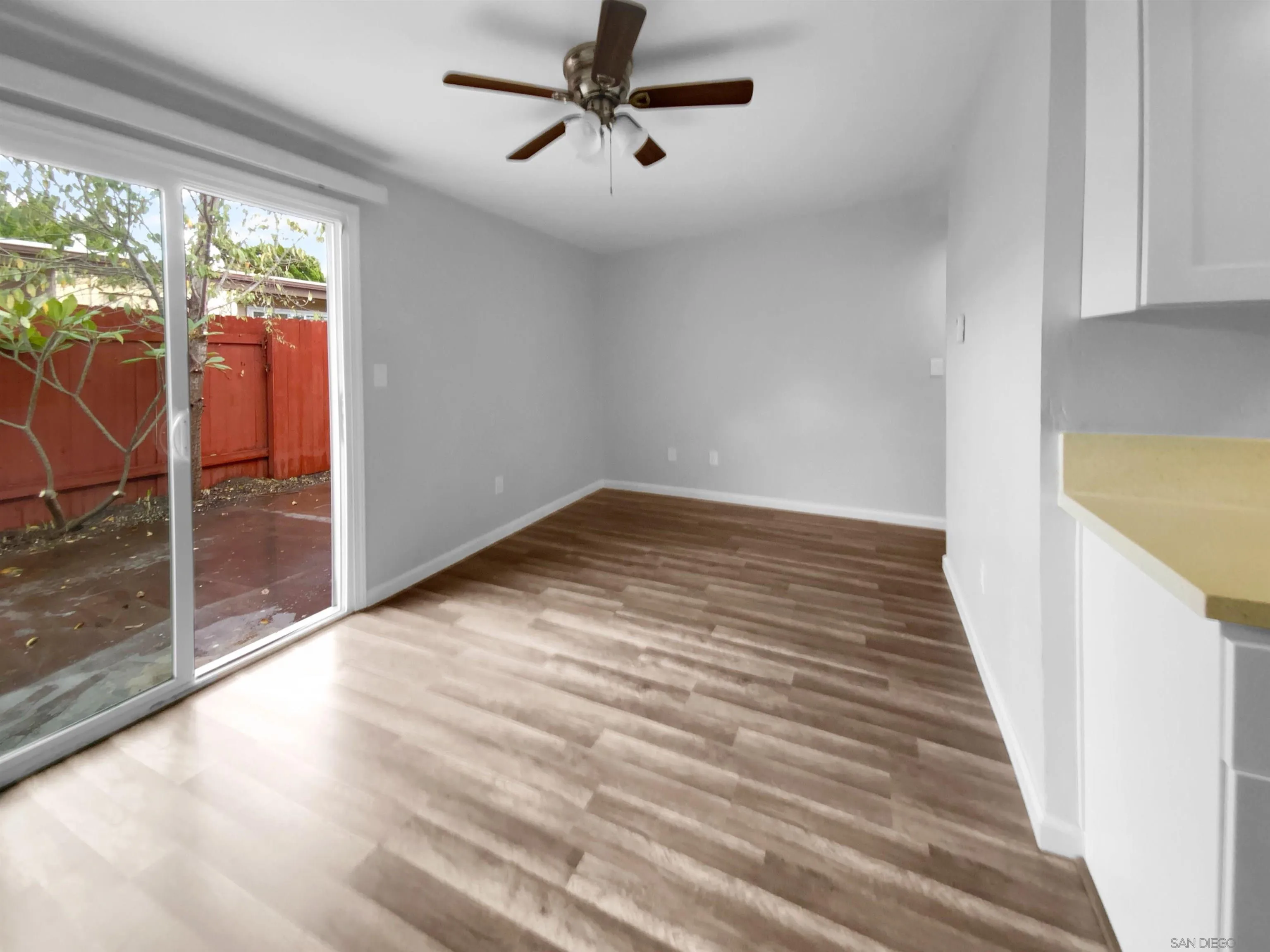 Photo #10: 250045094 Listing: Photo #10