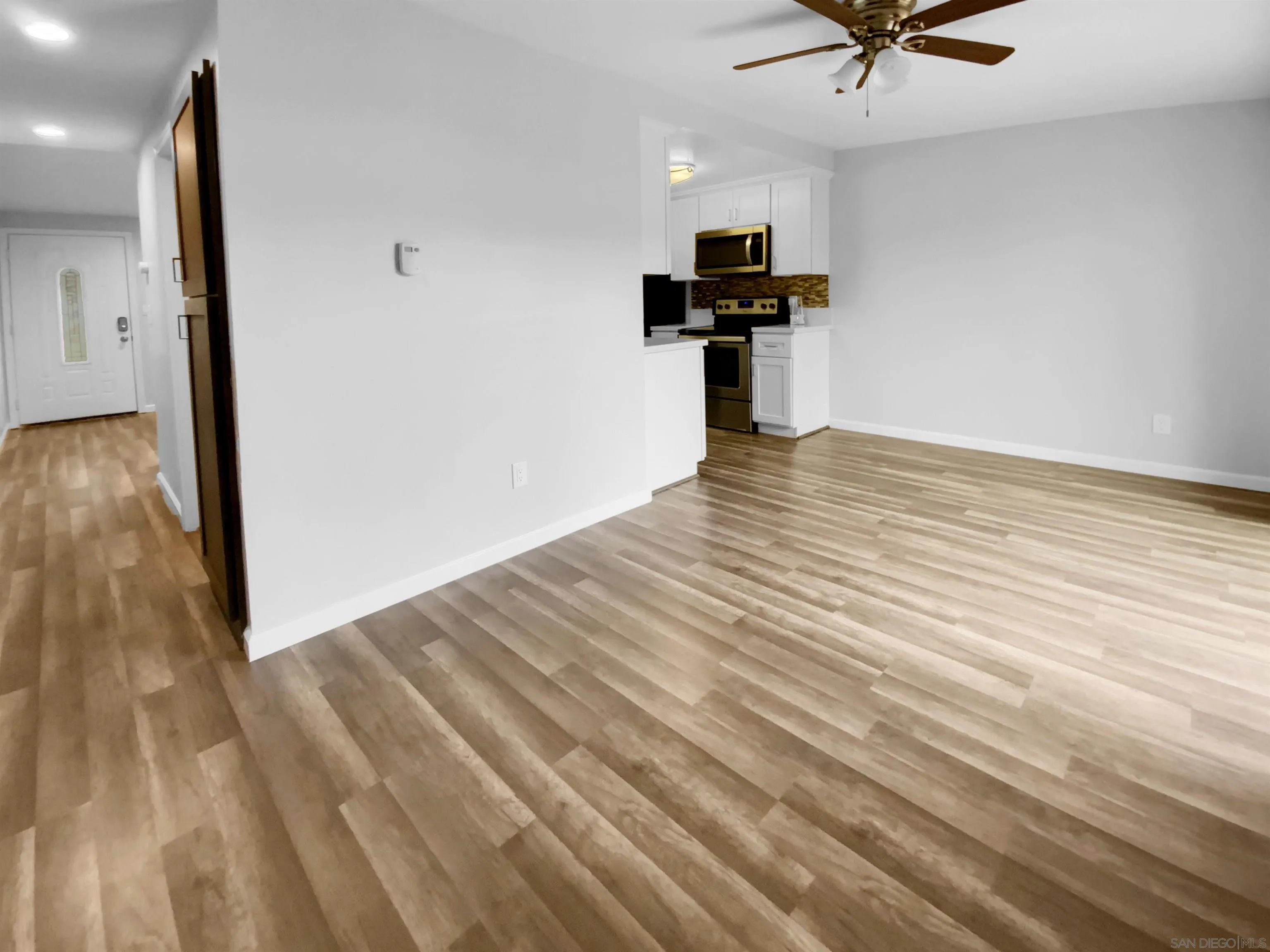 Photo #16: 250045094 Listing: Photo #16