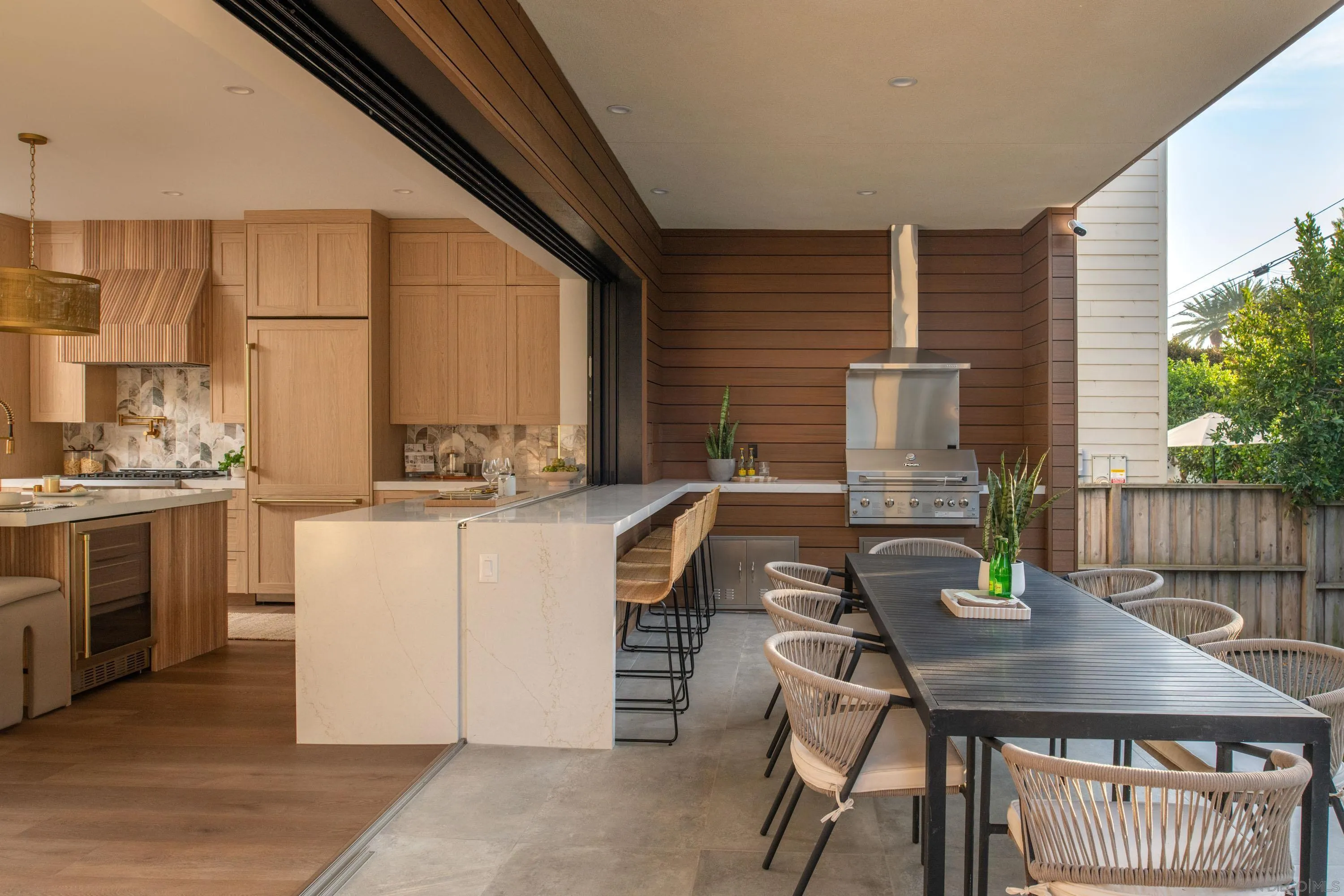 https://cdn.realtyfeed.com/cdn/127/250045098/7133d599942117a1f3e7797780283291.webp