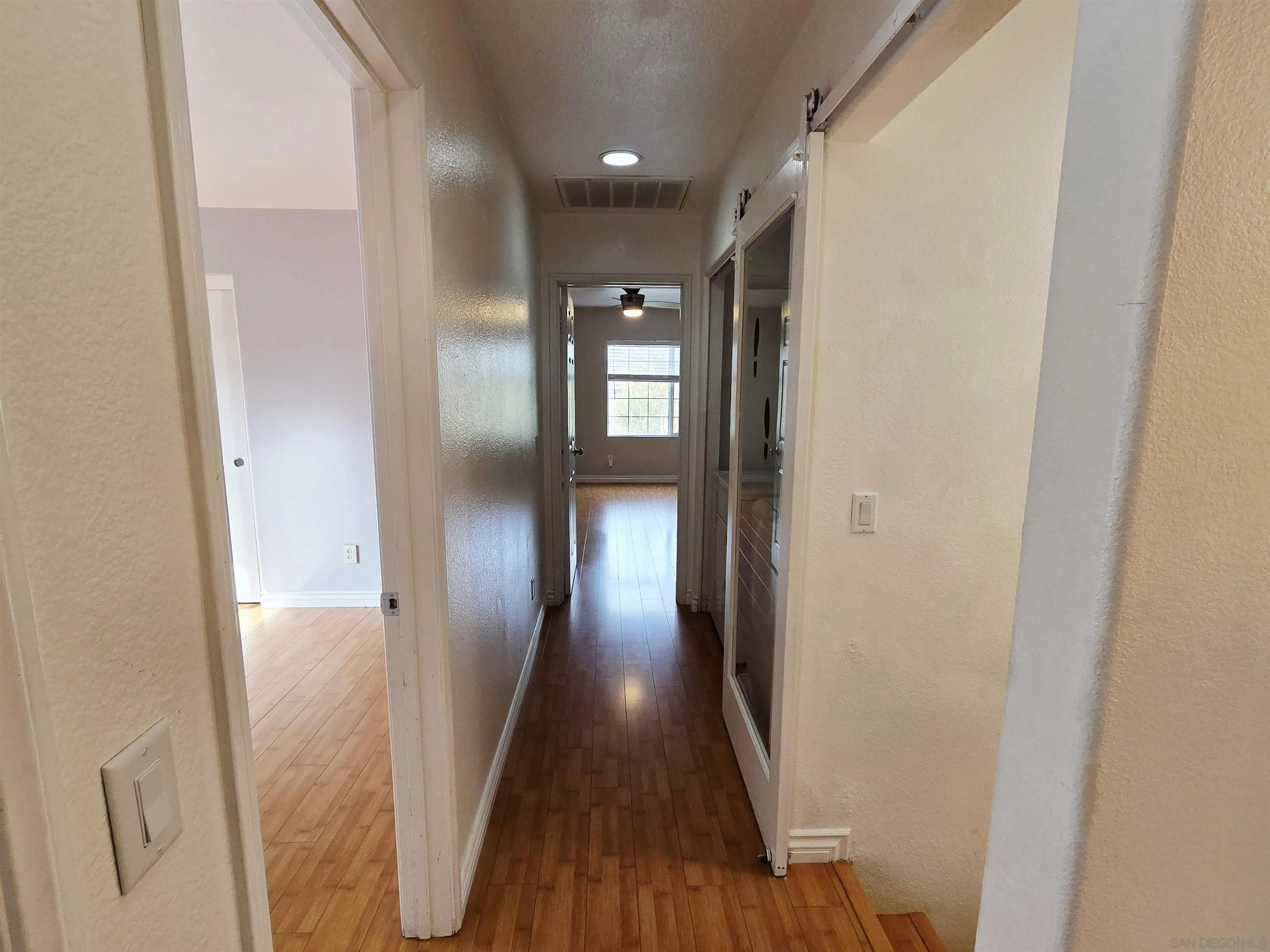 Photo #14: 250045102 Listing: Photo #14