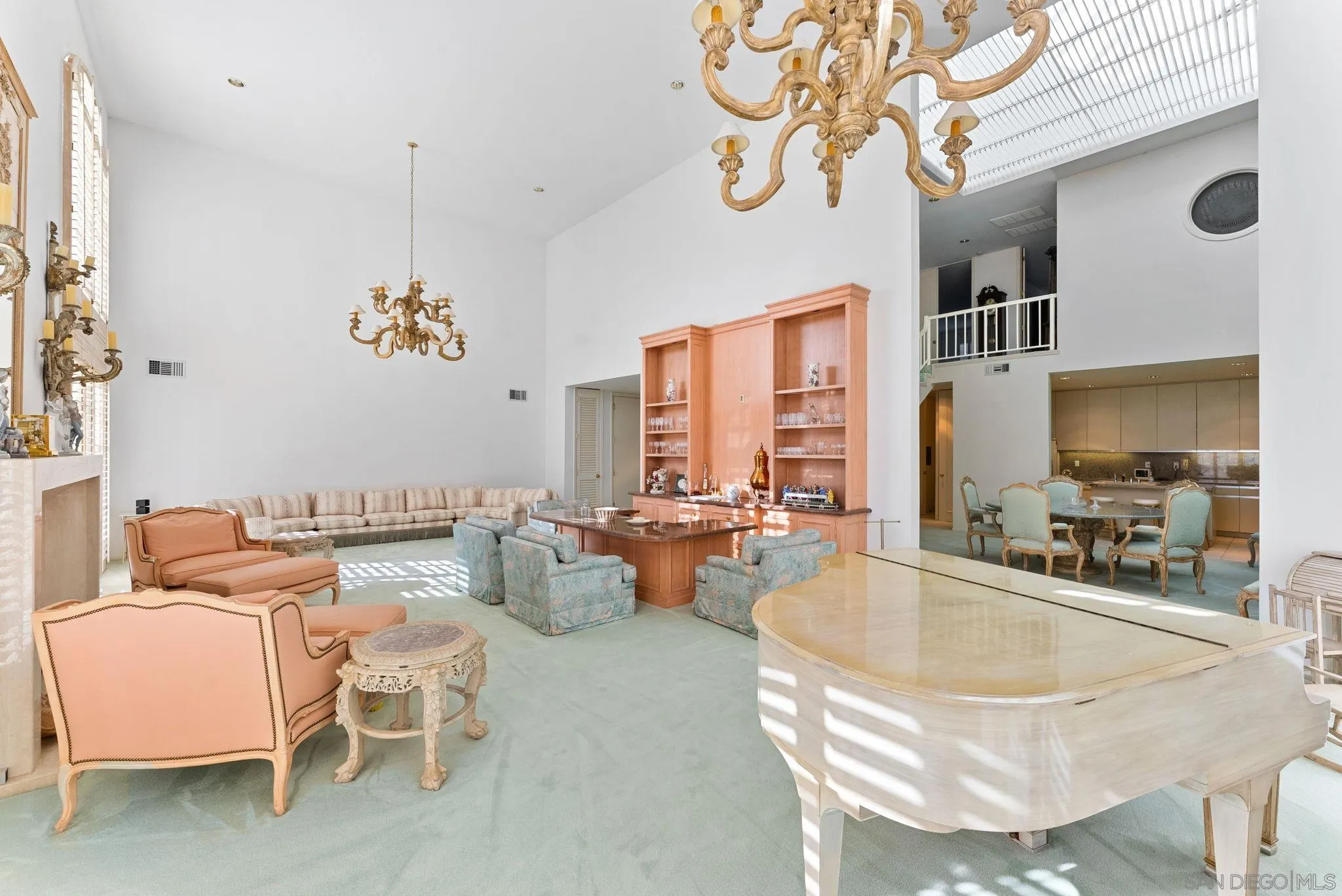 Photo #5: 250045103 Listing: Photo #5