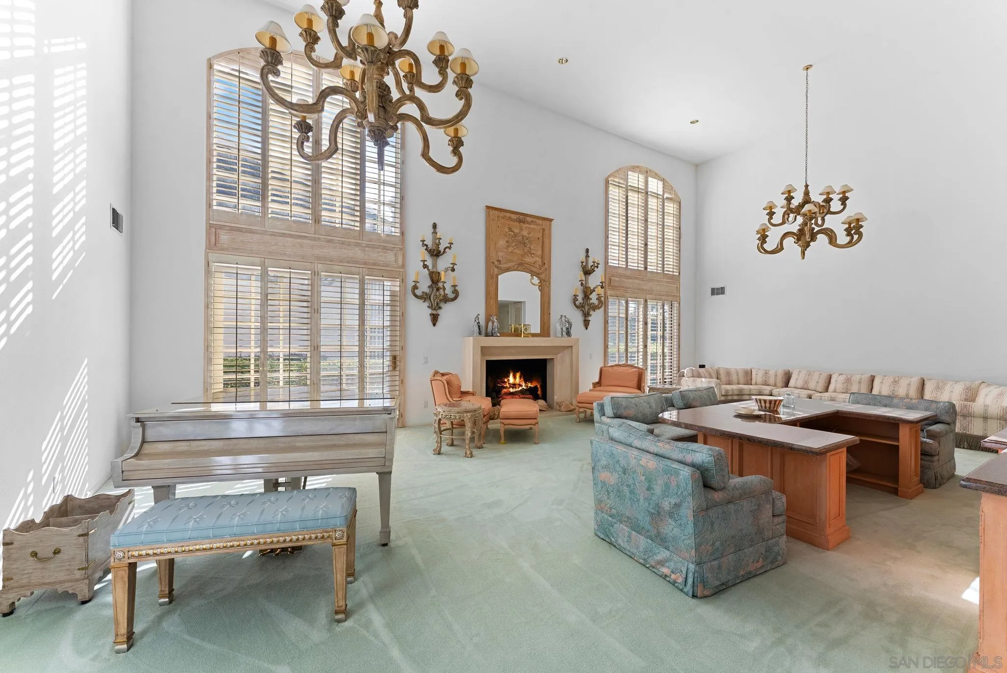 Photo #4: 250045103 Listing: Photo #4