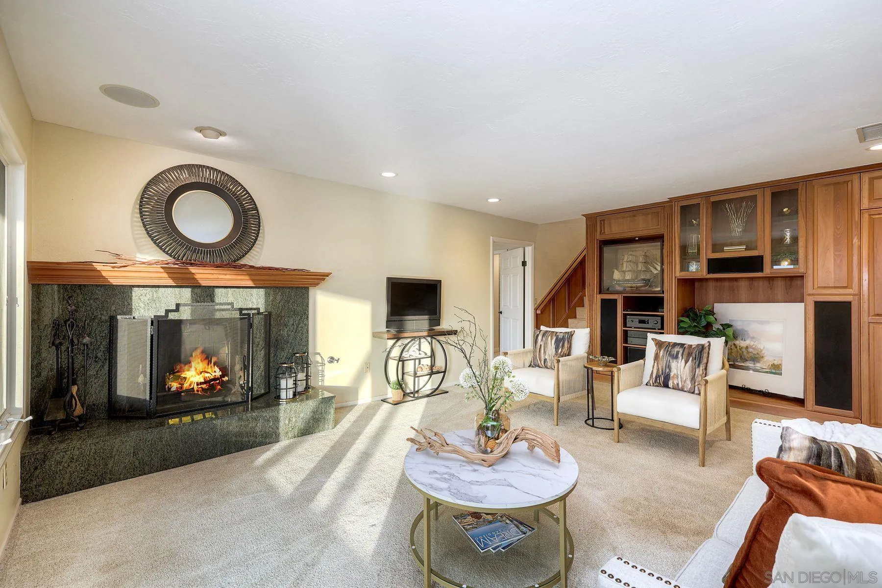 https://cdn.realtyfeed.com/cdn/127/250045106/954cc988b8e289391cc3773aba56315b.webp