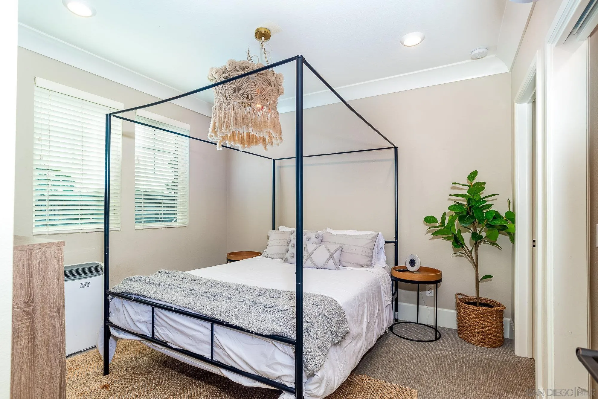 Photo #27: 250045108 Listing: Photo #27