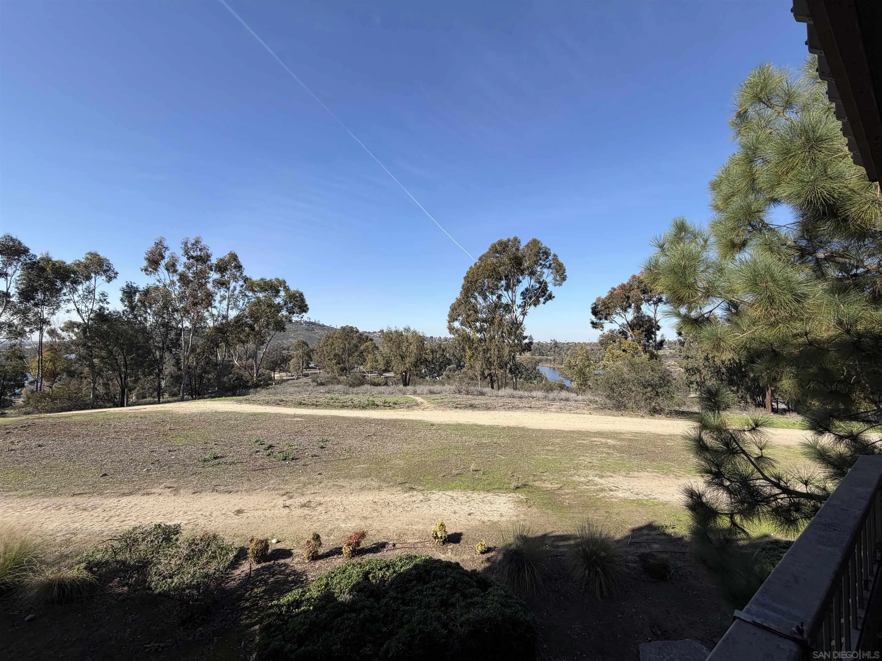 Photo #4: 250045109 Listing: Photo #4