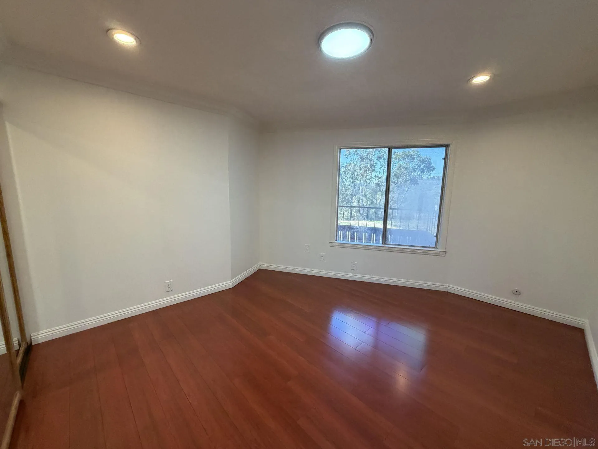 Photo #20: 250045109 Listing: Photo #20