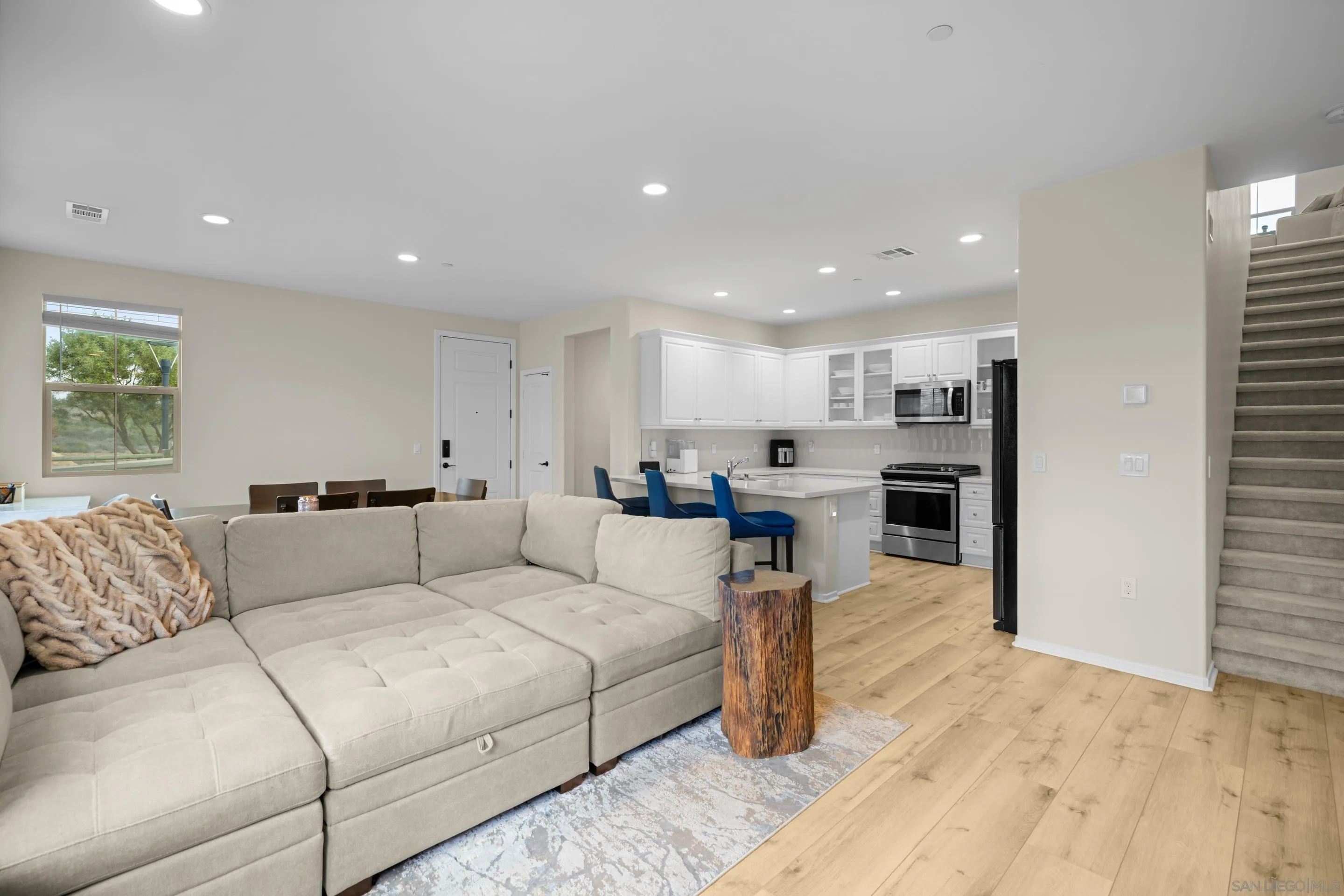 Photo #10: 250045134 Listing: Photo #10