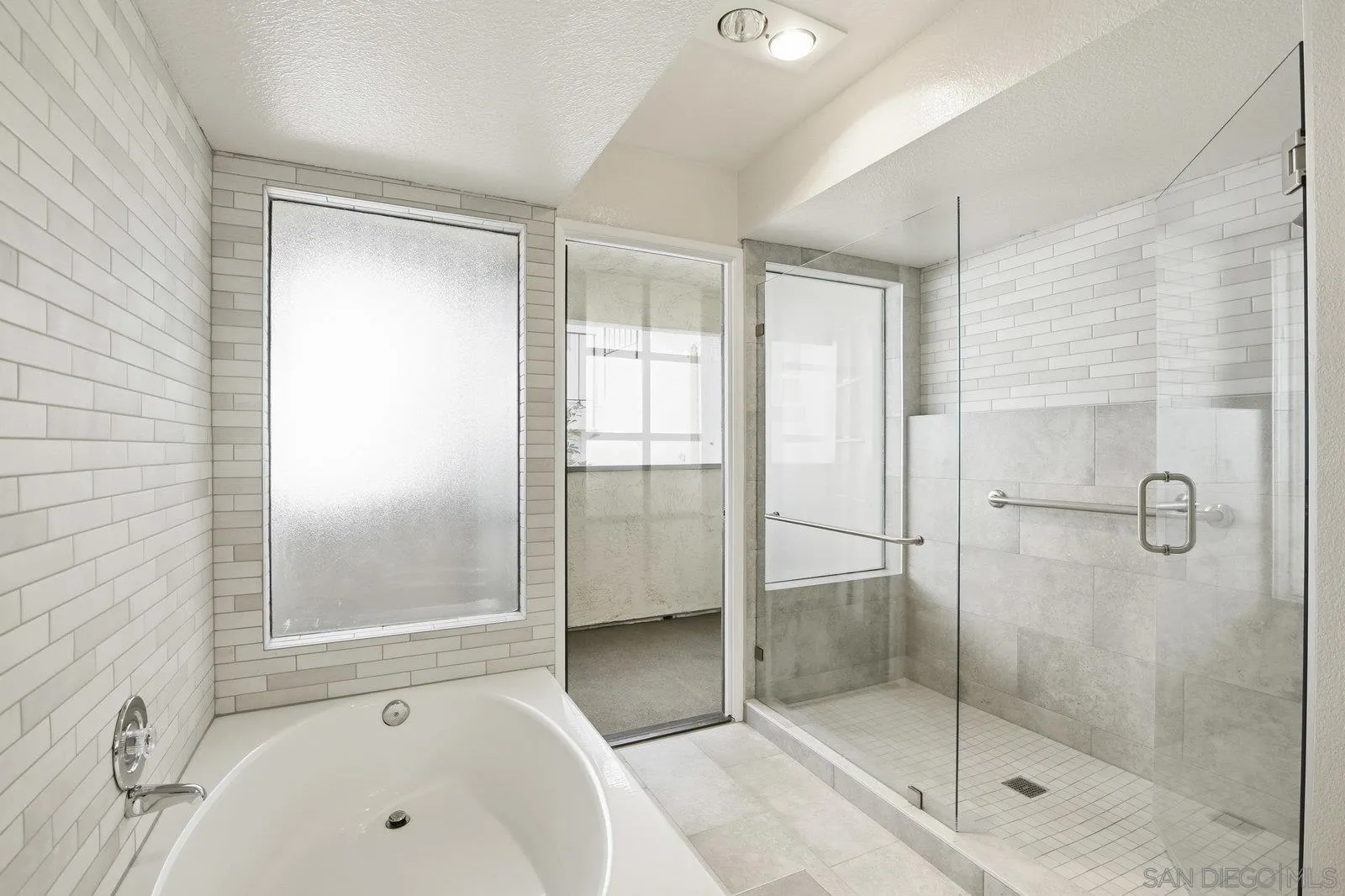 Photo #34: 250045158 Listing: Photo #34