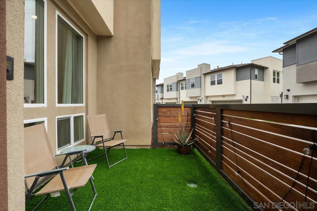 https://cdn.realtyfeed.com/cdn/127/250045164/c8f31ee3134699c41819cbbd862473b7.webp