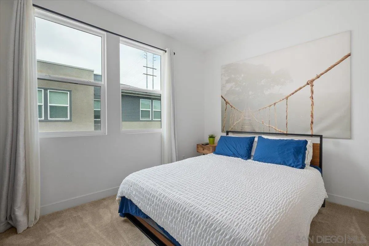 https://cdn.realtyfeed.com/cdn/127/250045165/d8f3b636999b0b664c22d3fd8d66cb81.webp