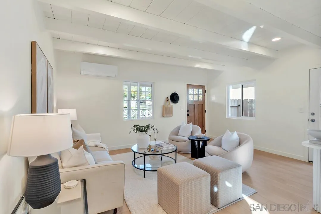 https://cdn.realtyfeed.com/cdn/127/250045170/4bae64f60d3683183cf06457ad234361.webp